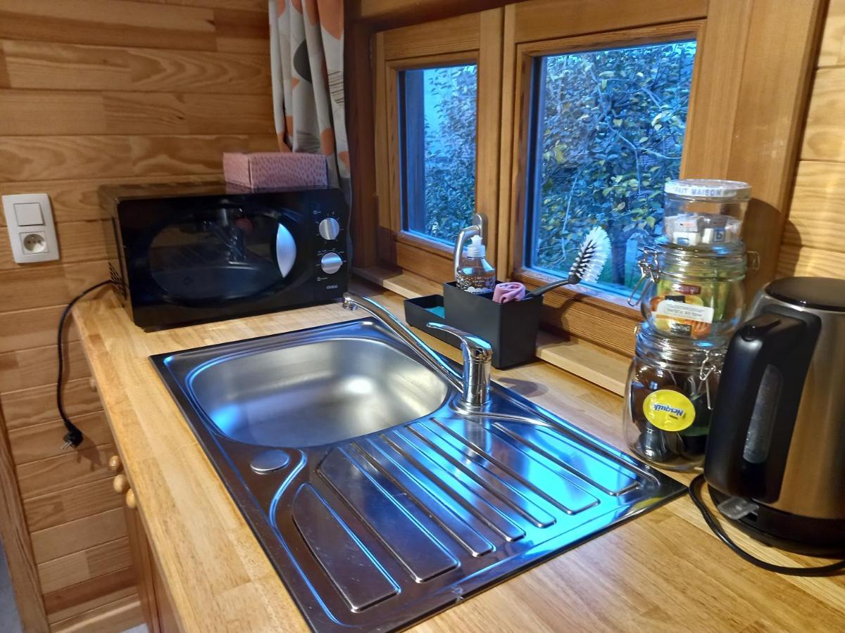 Camping Des Saules Jurbise 外观 照片