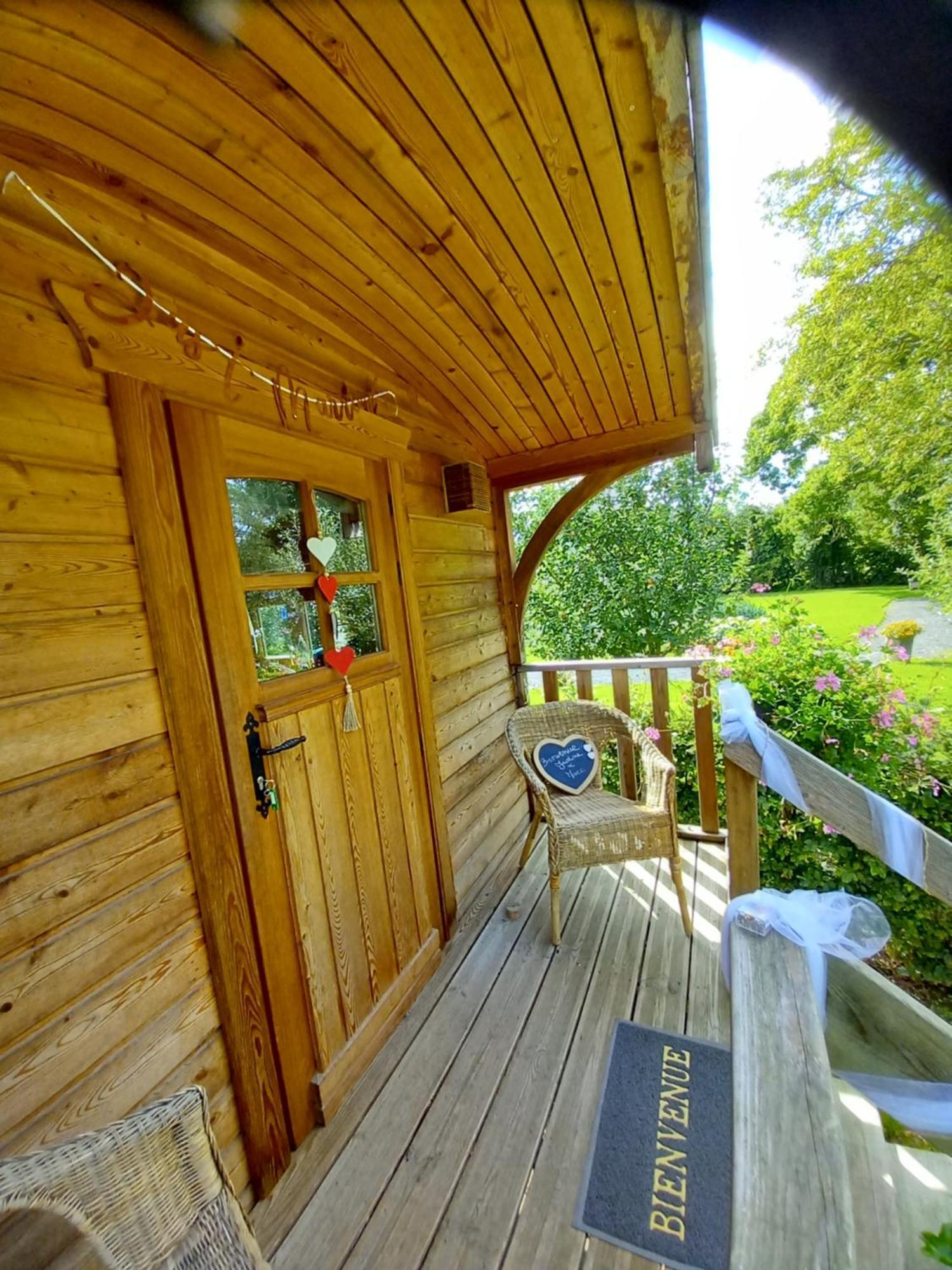 Camping Des Saules Jurbise 外观 照片